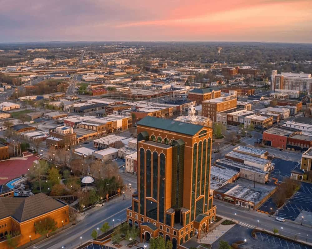 A scenic aerial view of downtown Murfreesboro showcasing the community around the Drug and Alcohol Rehab Center in Murfreesboro.